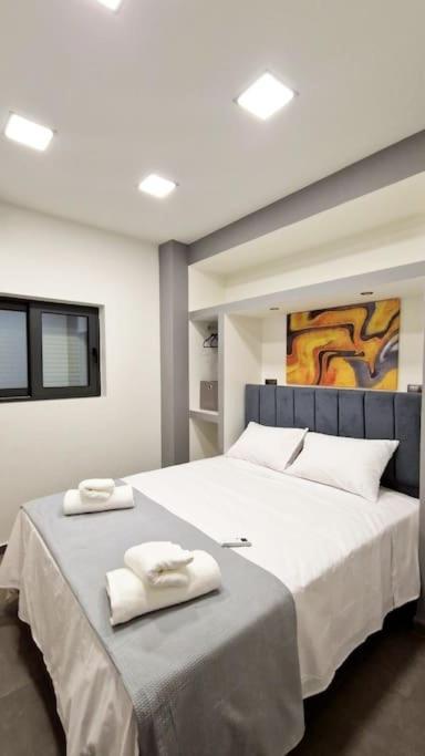 Faronita - Luxury Apt In The Heart Of Kalamata Exteriér fotografie